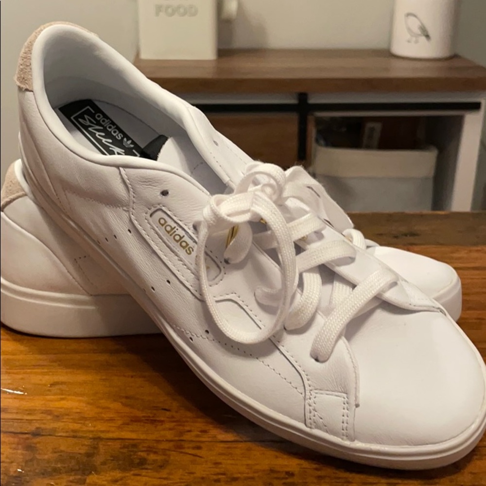 Adidas Sleek White Womens 8.5 NWOT